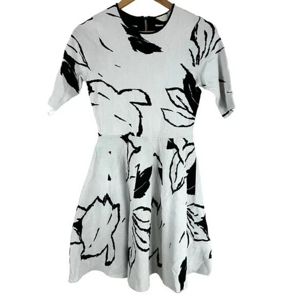 Ted Baker Savina Jacquard Skater Fit & Flare Dress White Black 3 8 10 M Mini - Picture 2 of 8